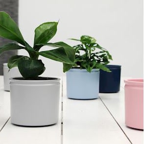 Lucca-Pot-Grey-D14xH12.5_lifestyle