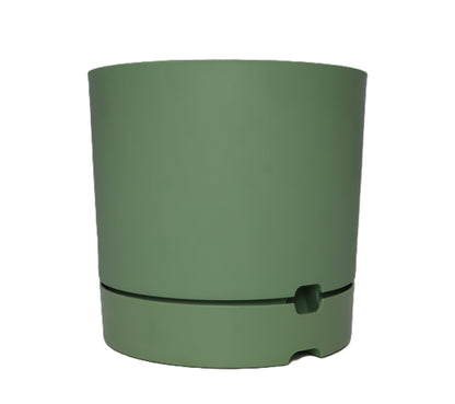 1 x Oliver Plastic FLower Pot - Various options